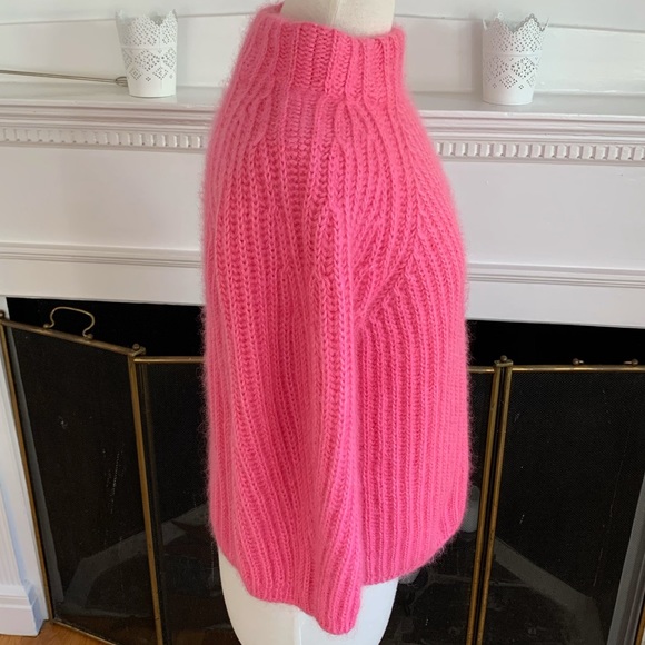 FENDI *RARE* sensuous mohair cashmere sweater - Picture 14 of 16